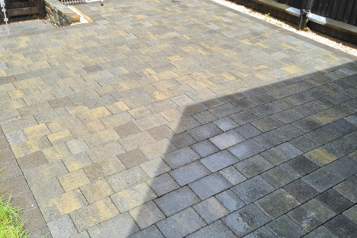 WhatsApp Image 2025-03-14 at 08.30.14 (2)